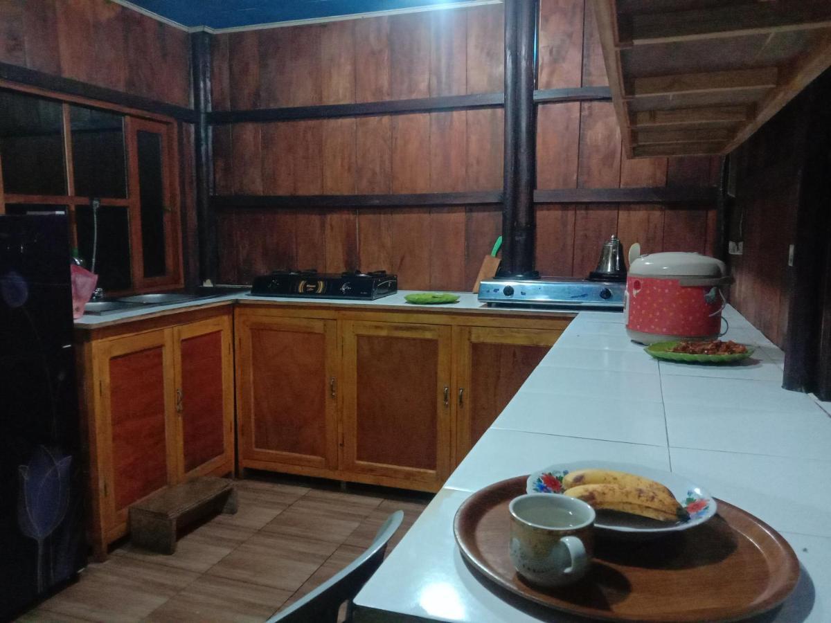 Home Stay Wolokoro Ecotourism Bajawa Esterno foto